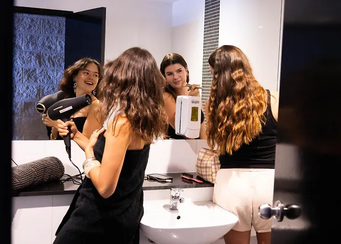 Summer House MelbourneHostel